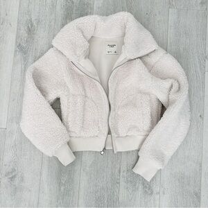 NWOT Full zip Sherpa fleece jacket xs - Abercrombie & Fitch